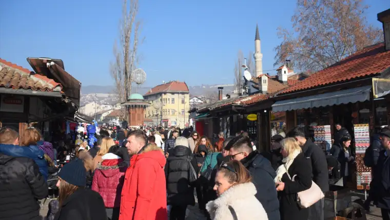 sarajevo-turisti-vrijeme-aa-2