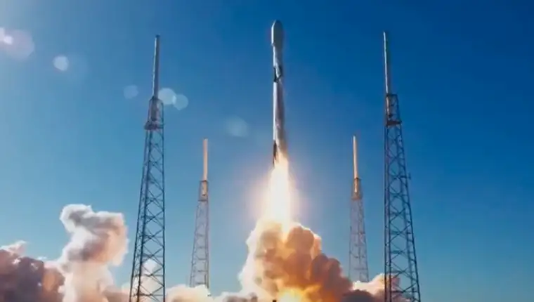satelitii