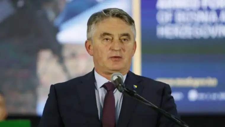 komsic 3