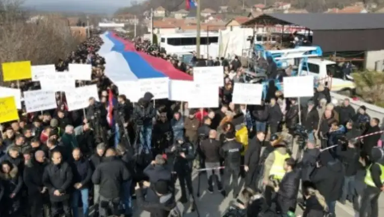 kosovo protesti 4