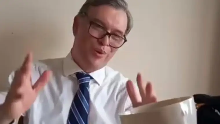 dalibor golubovic imitira vucica