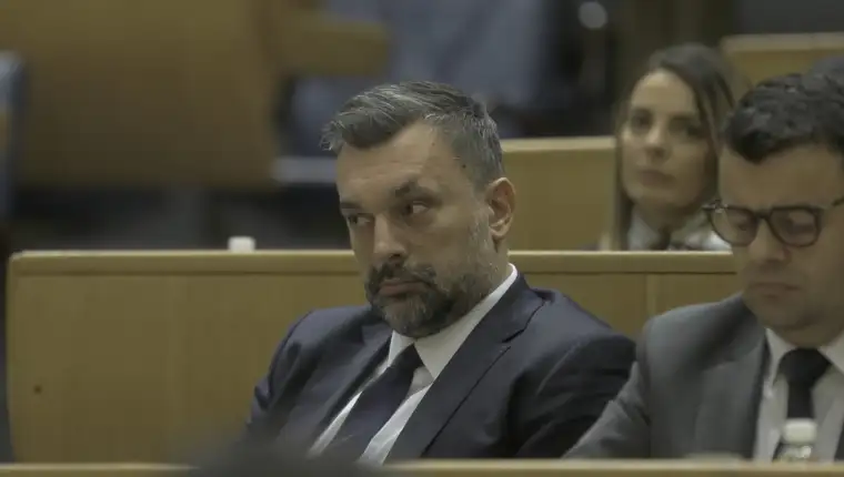 dino konakovic nova aa