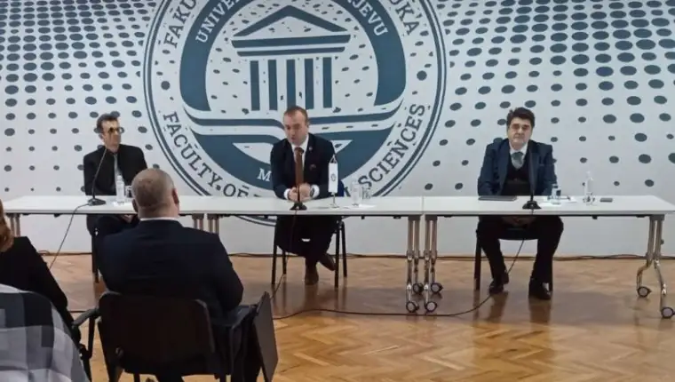 curak mujkic anu