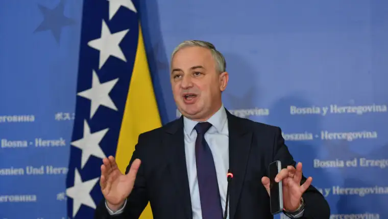 branislav borenovic novo ng (3)