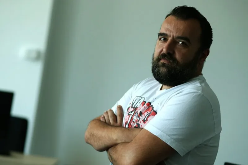 Nikola-Moraca-novinar-872x581
