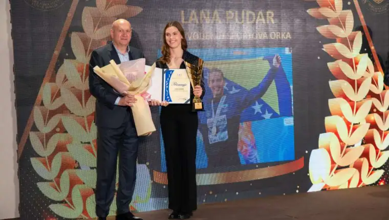 lana pudar