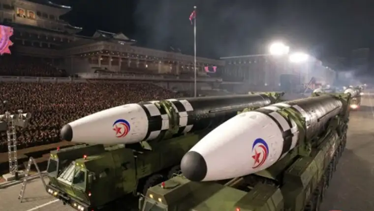 raketa kim 3