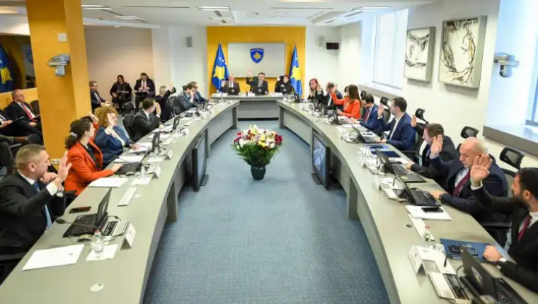 vlada kosova 1
