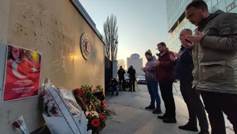 sarajevo turska ambasada cvijeće aa (1)