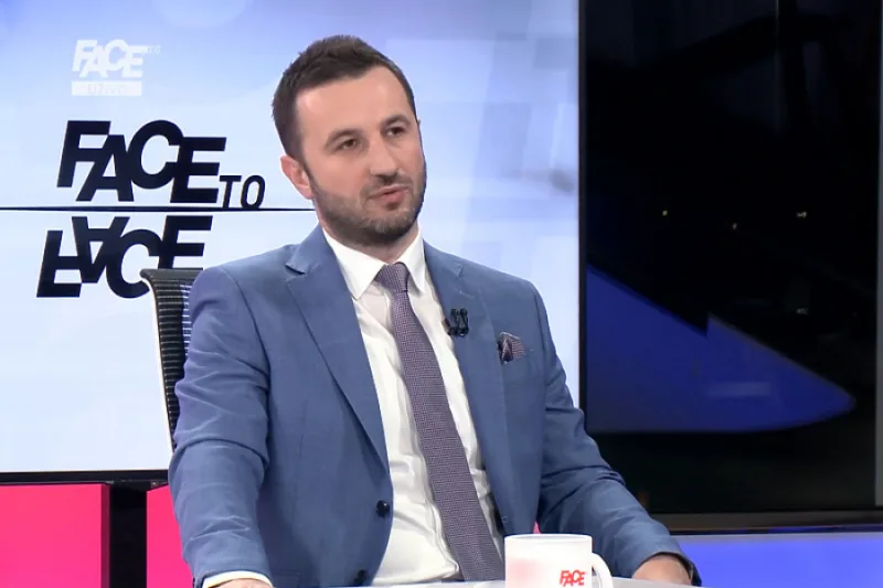 semir_efendic_mart2023_facetv1
