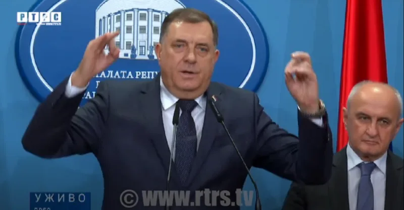 dodik urla