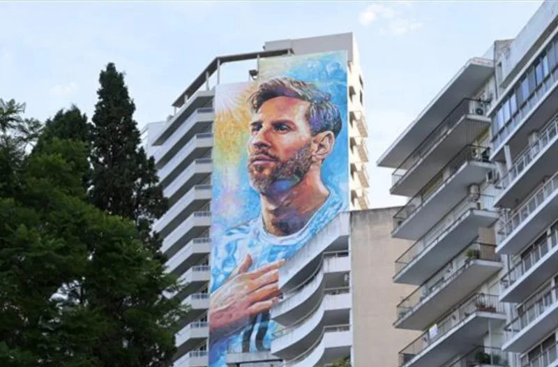 messi 4