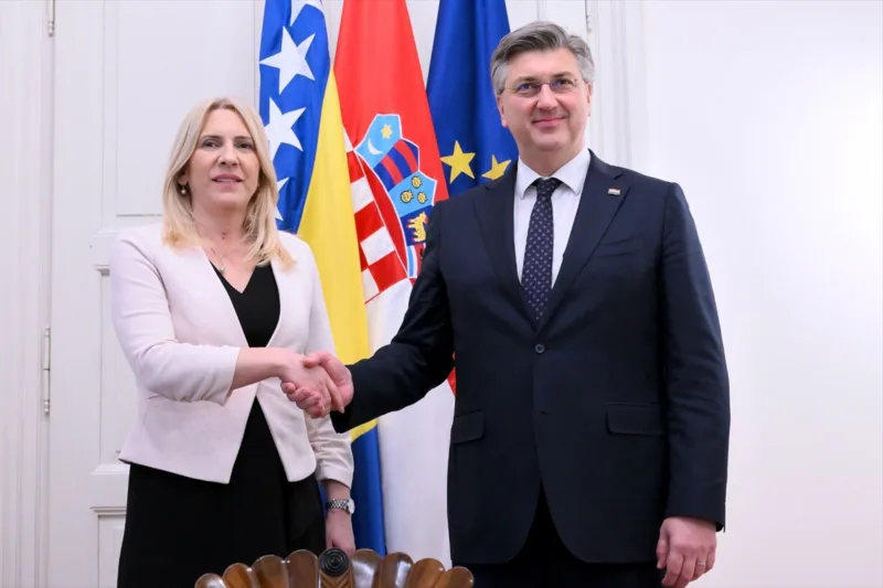 AA-20230316-30588851-30588849-ZAGREB_CVIJANOVIC_RAZGOVARALA_S_PLENKOVICEM_O_UNAPREDENJU_SARADNJE_BIH_I_HRVATSKE