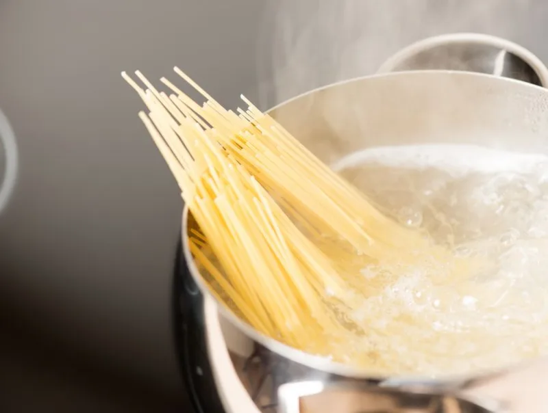 62513099-spageti