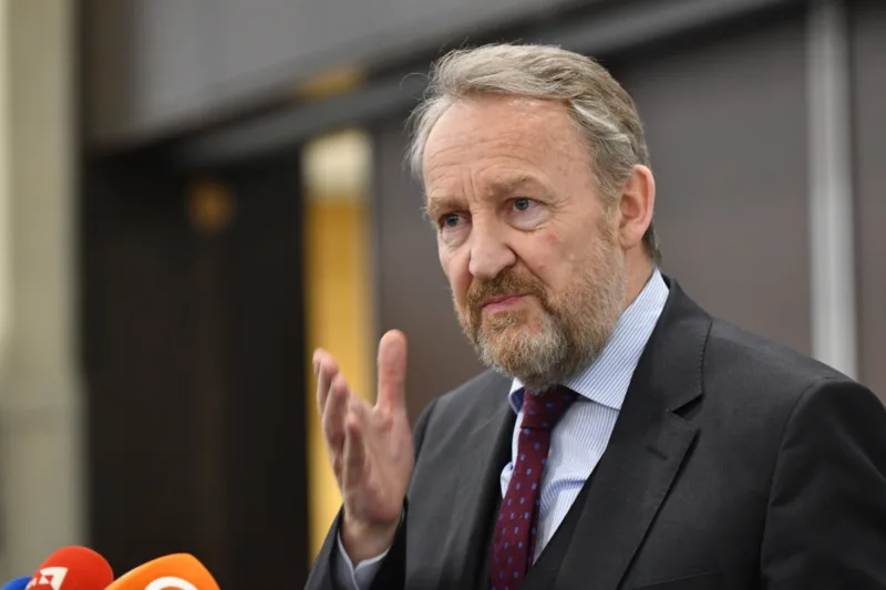 bakir izetbegović NG (15)