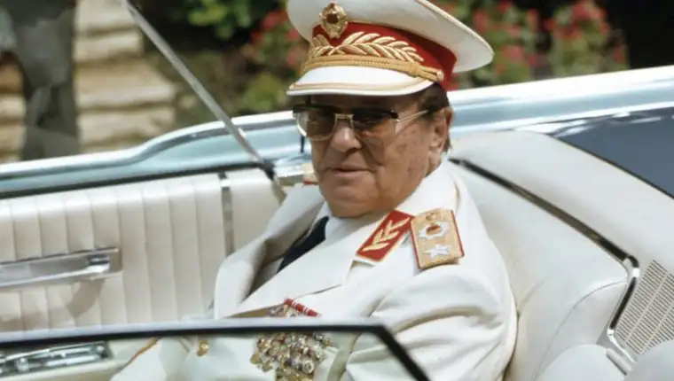 tito 4