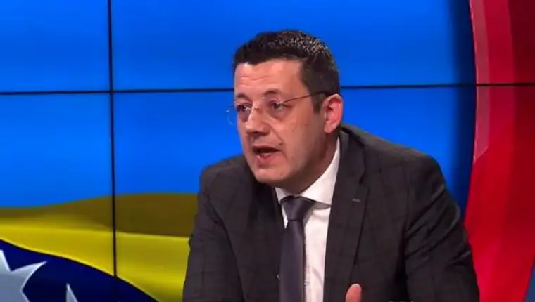 schmidt-treba-donijeti-trajno-rjesenje-nema-ispunjavanja-zelja-hdz-u-i-dodika-aljosa-campara_640b773262aba