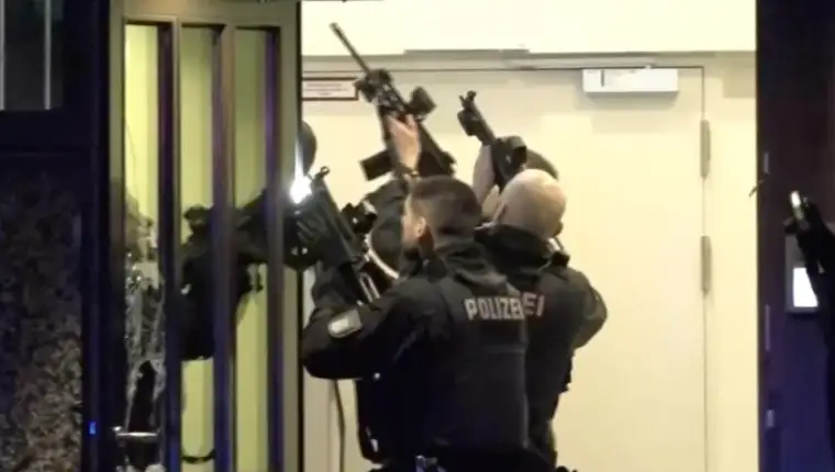 policiaj hamburg 2