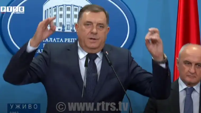 dodik urla
