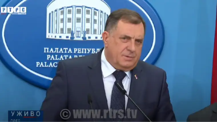dodik napad na novinare