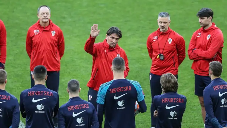 AA-20230327-30694577-30694565-TRENING_HRVATSKE_FUDBALSKE_REPREZENTACIJA_U_BURSI