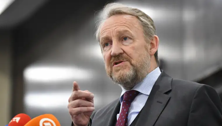 bakir izetbegović NG (7)