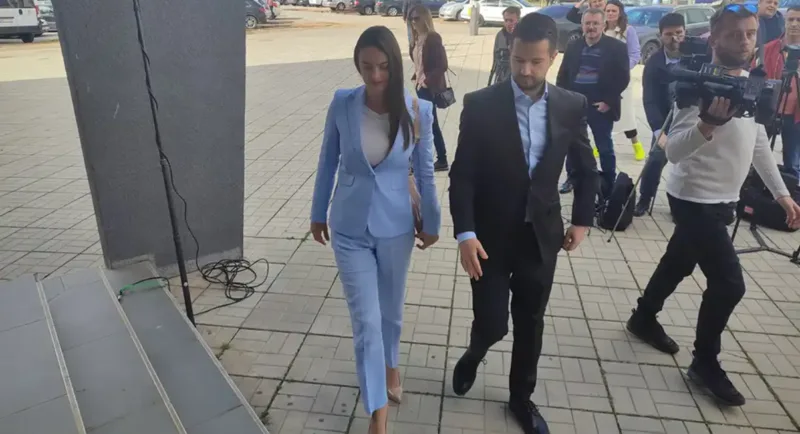 milatovic sa zenom