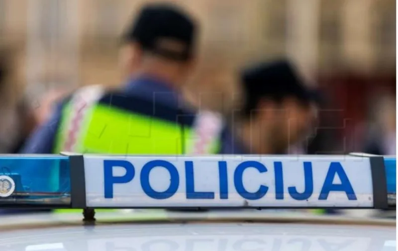 policija cro 5