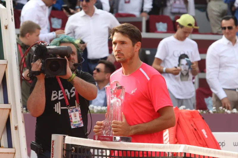 AA-20230423-30940808-30940807-SRBIJANSKI_TENISER_DUSAN_LAJOVIC_POBJEDNIK_ATP_TURNIRA_U_BANJALUCI