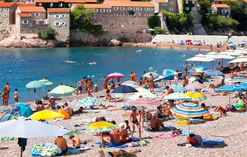 crmna gora m ore 4