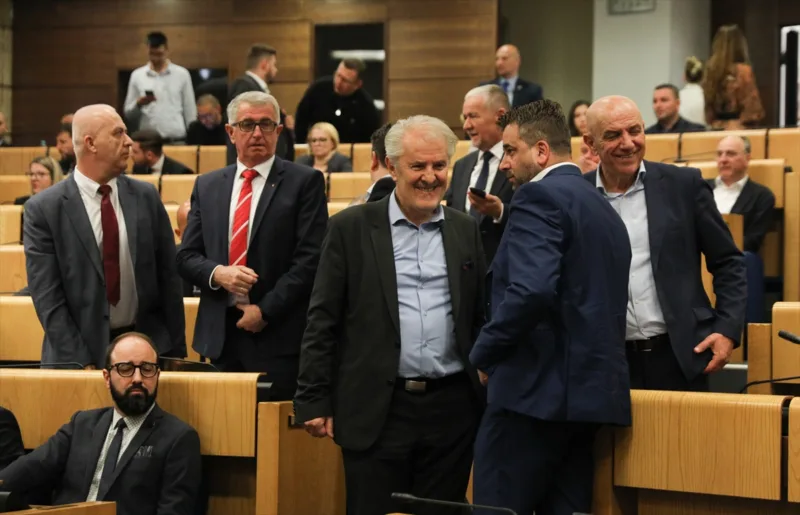 AA-Sjednica Predstavnickog doma FBiH - imenovanje Vlade FBiH (5)