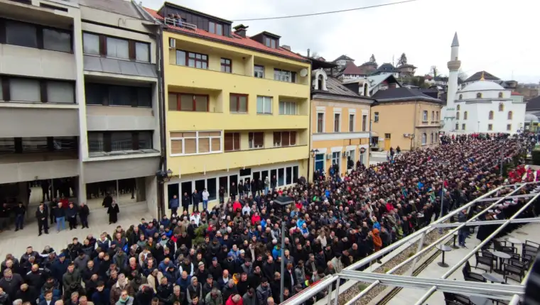 jajce dzenaza radnici2