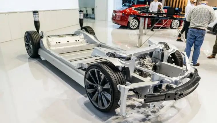 Tesla baterije