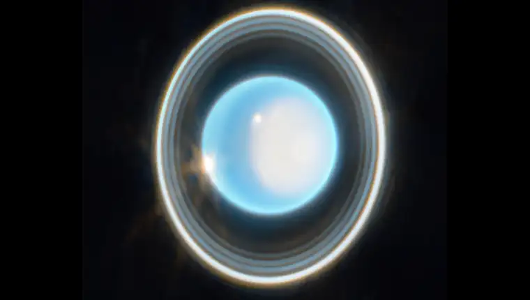 uran james web nasa