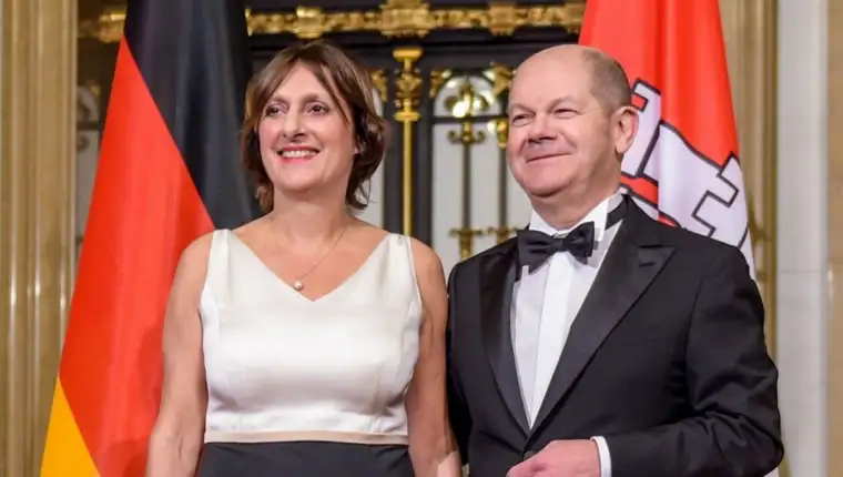 britta ernst olaf scholz