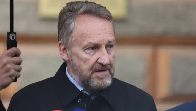 izetbegovic predsjednistvo fena
