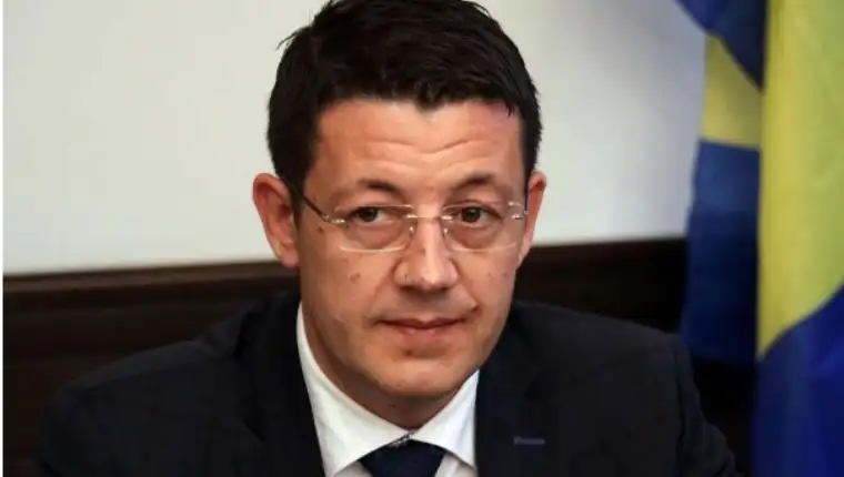 campara 3
