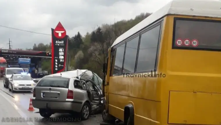 nesreca travnik