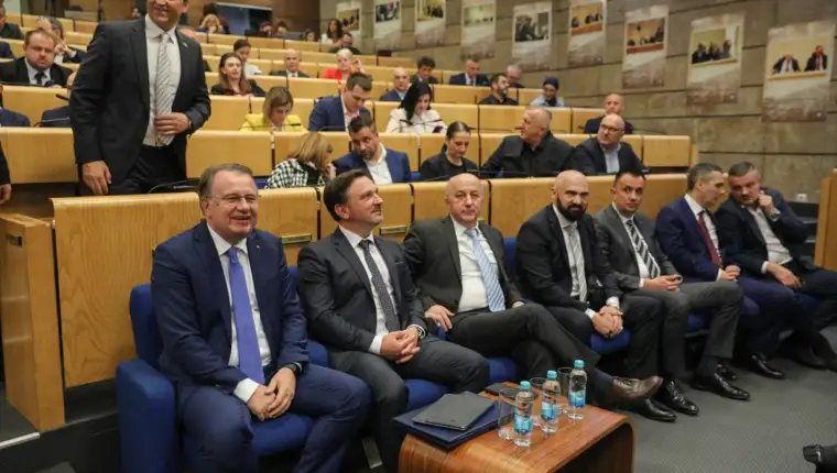 AA-Sjednica Predstavnickog doma FBiH - imenovanje Vlade FBiH (12)