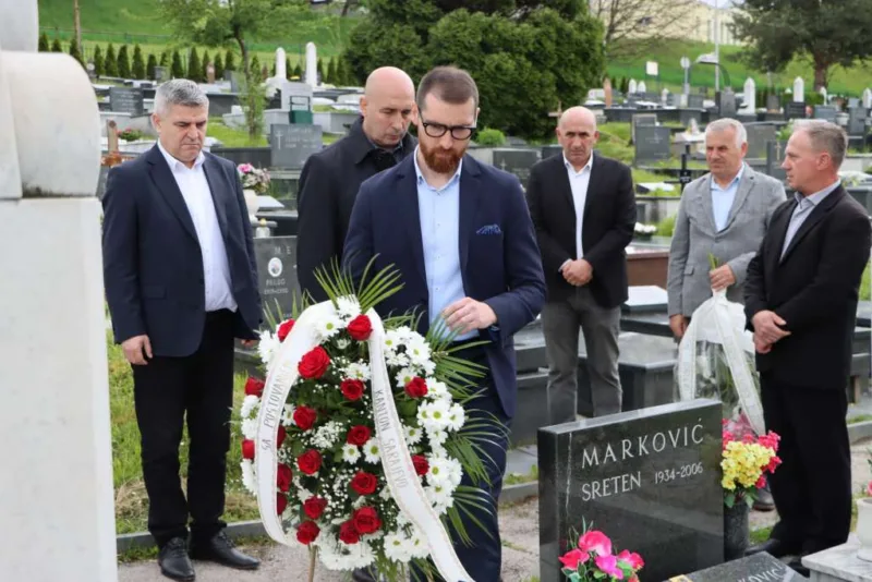 polaganje cvijeca KS