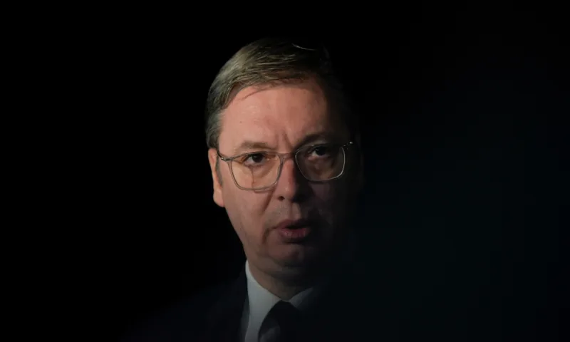 vucic mrak