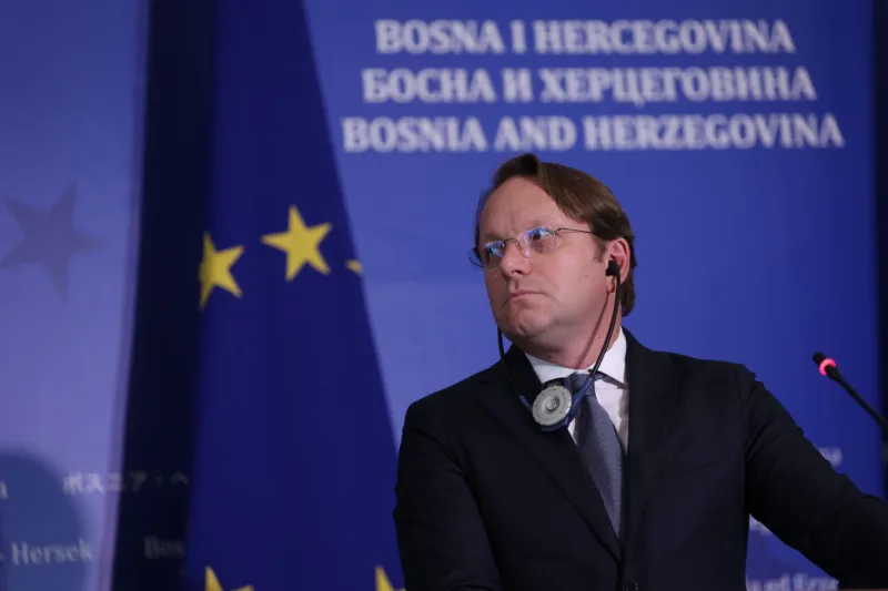 oliver varhelyi