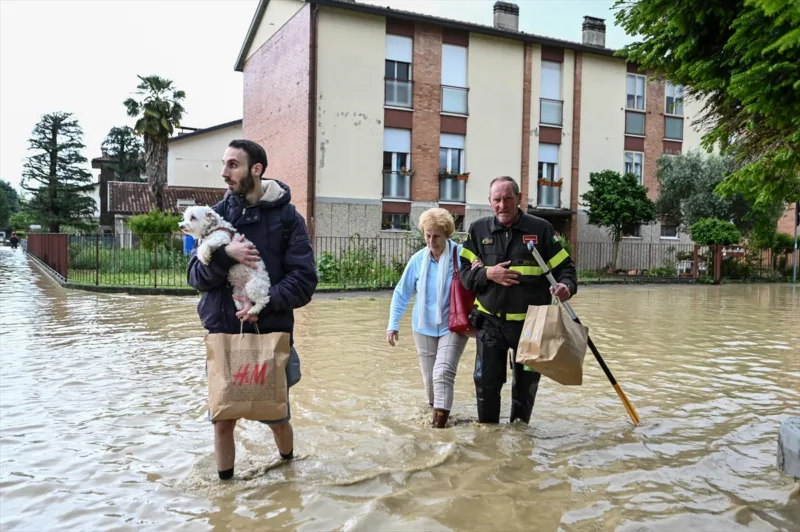 AA-20230517-31164218-31164205-POPLAVE_U_ITALIJI