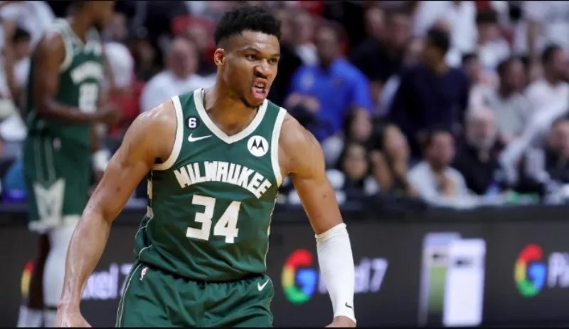 giannis 4
