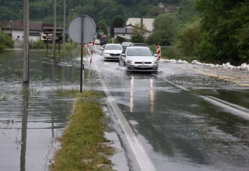 poplave hadzici 5