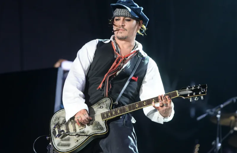 johnny-depp-concert
