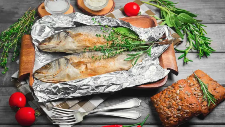 hrana u aluminijskoj foliji