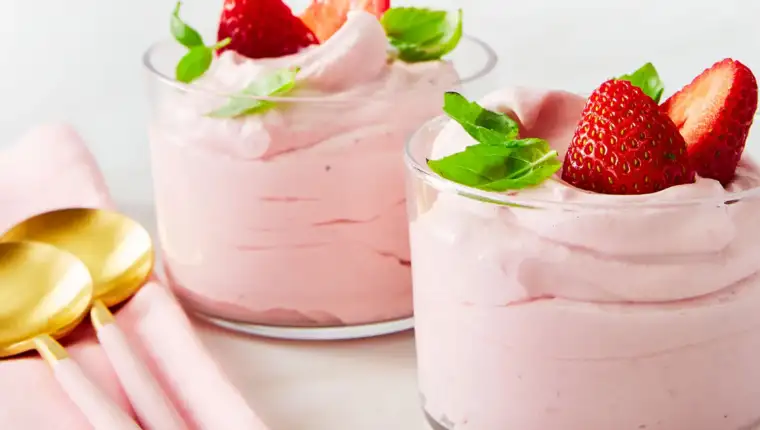 mousse od jagoda