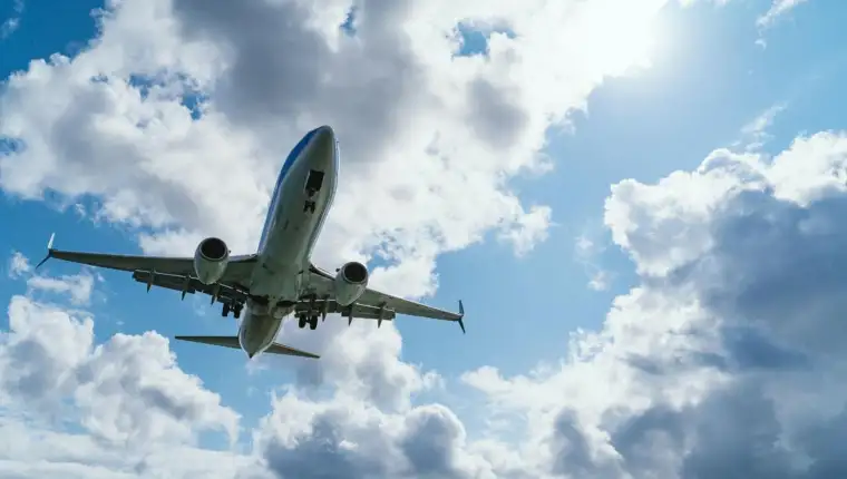 avion nebo