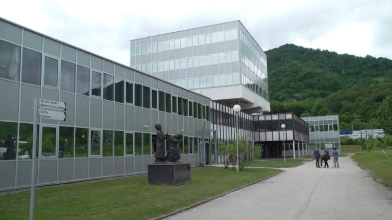 memorijalni centar srebrenica